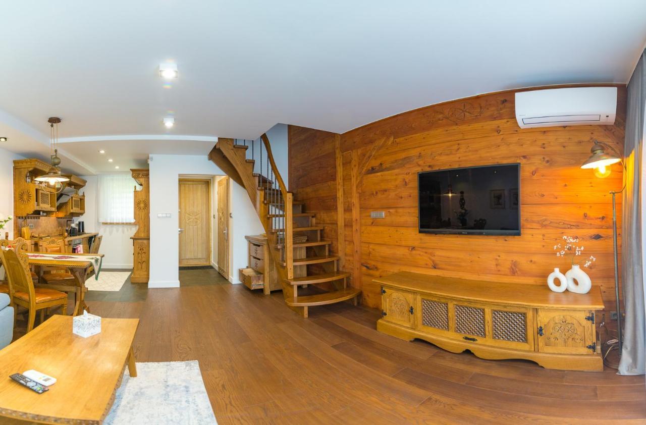 Sniezna Lapa Apartment